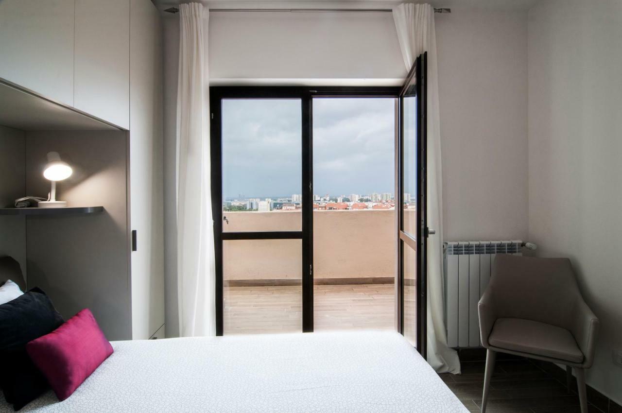 Fonte Laurentina Apartment Rom